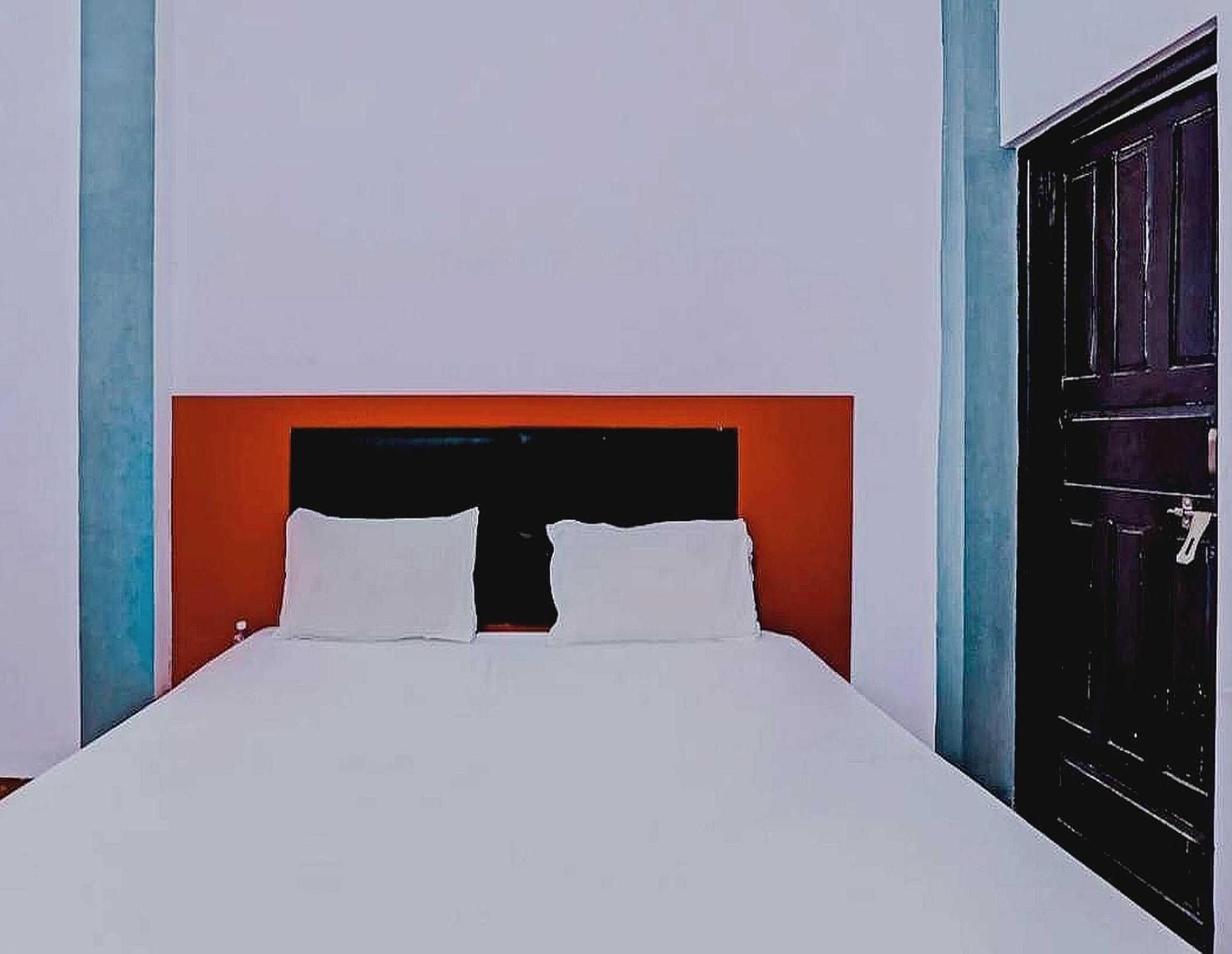 Hotel O Rr Palace Lakhnaú Exteriér fotografie